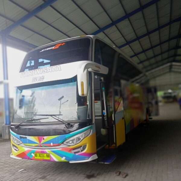 Tempat Penyewaan Bus Pariwisata